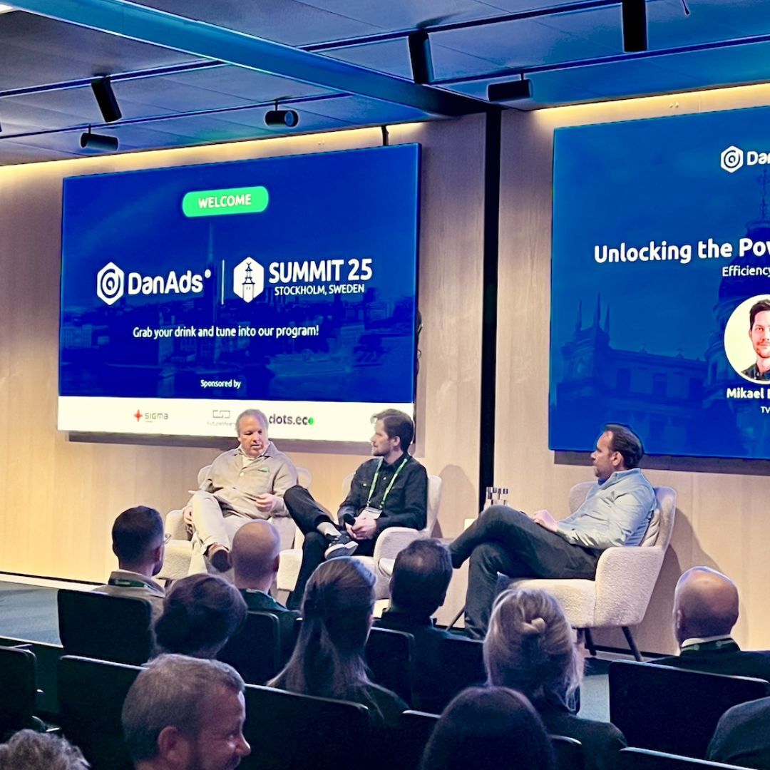 Square EmailNewsletter Template (36)